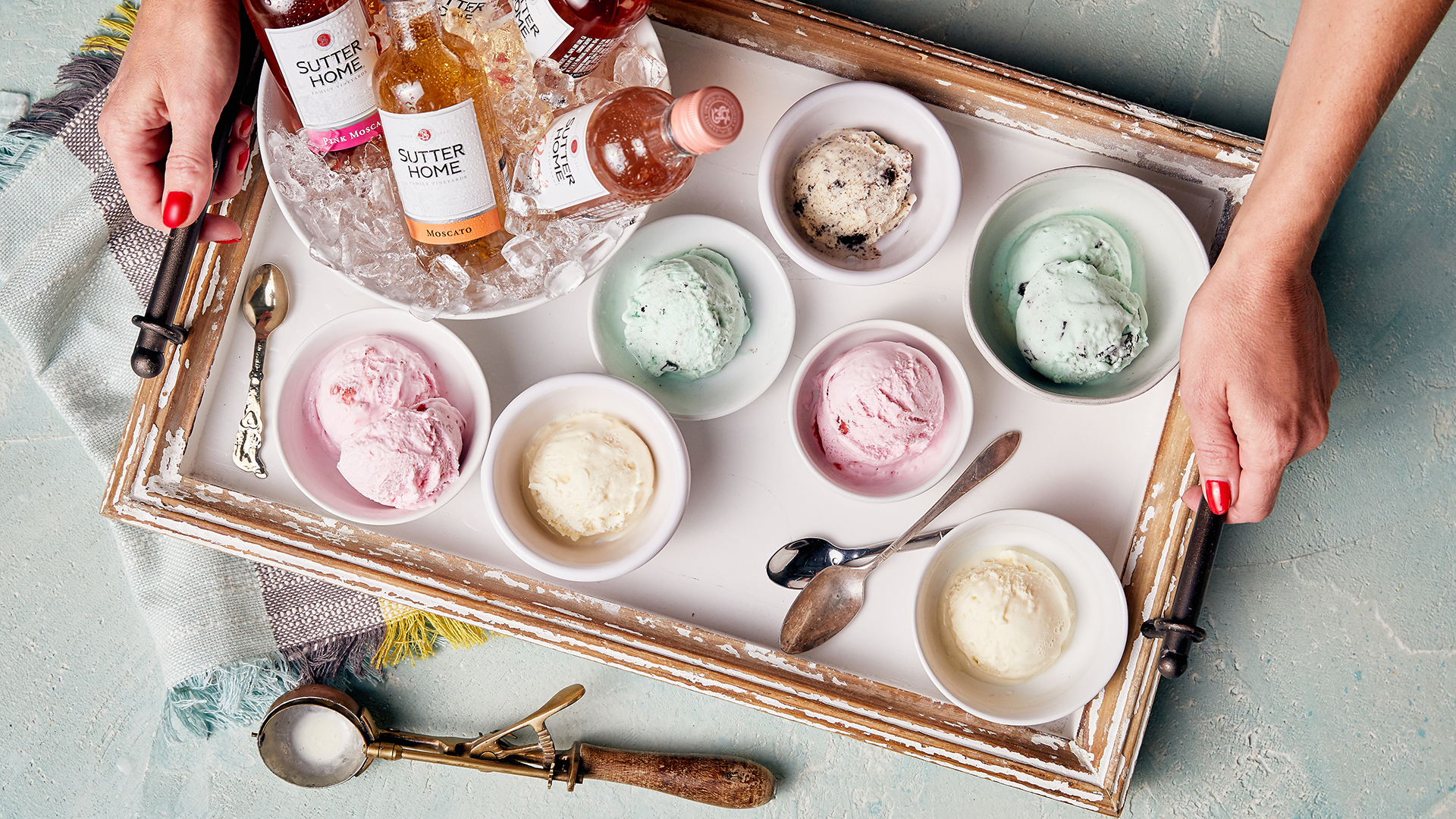Here’s the Scoop: Ice Cream and Sutter Home Mini Bottles Make the Ultimate Summer Pairing