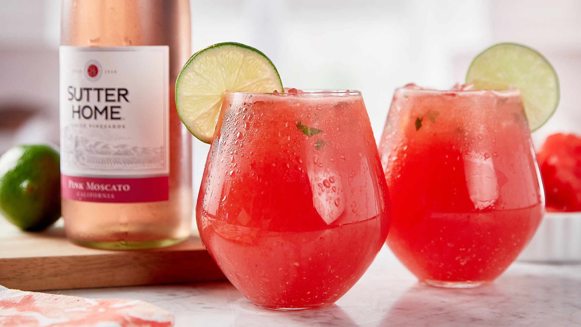Unexpected Guests? Be Cool With Our 60-Second Sutter Home Watermelon Mint Cocktail​