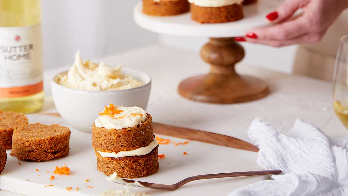 Hop To It! Make These Mini Carrot Cakes For Spring