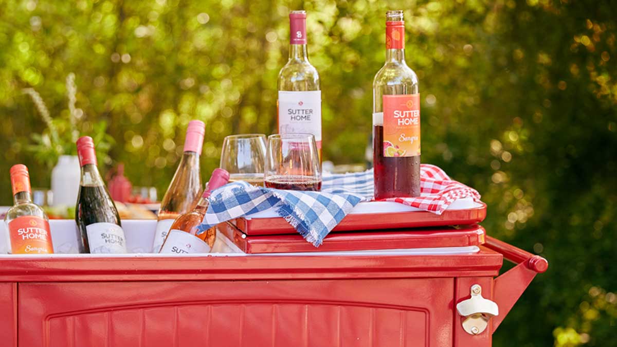 Celebrate the 4th of July With Stars, Stripes & Sutter Home Wine​