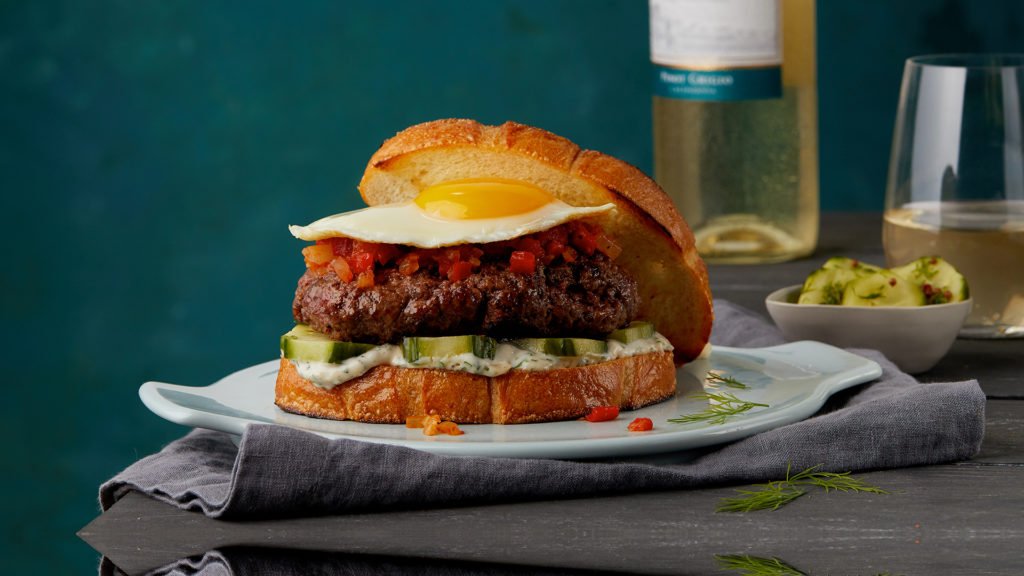 Shakshuka Sunrise Burger | Sutter Home Pinot Grigio